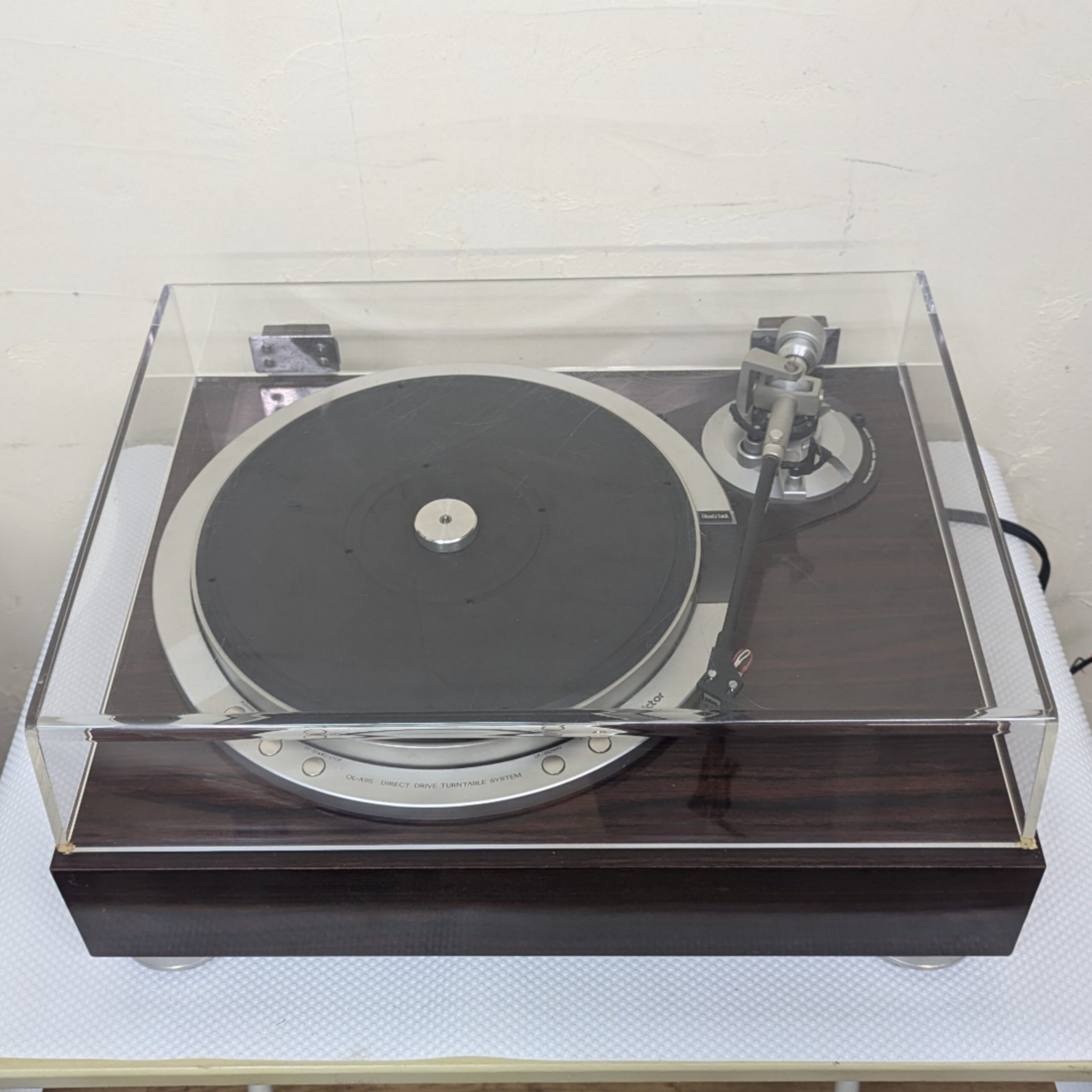 上尾市で遺品整理の為、オーディオ、レトロ家電製品の買取に伺って参りました。