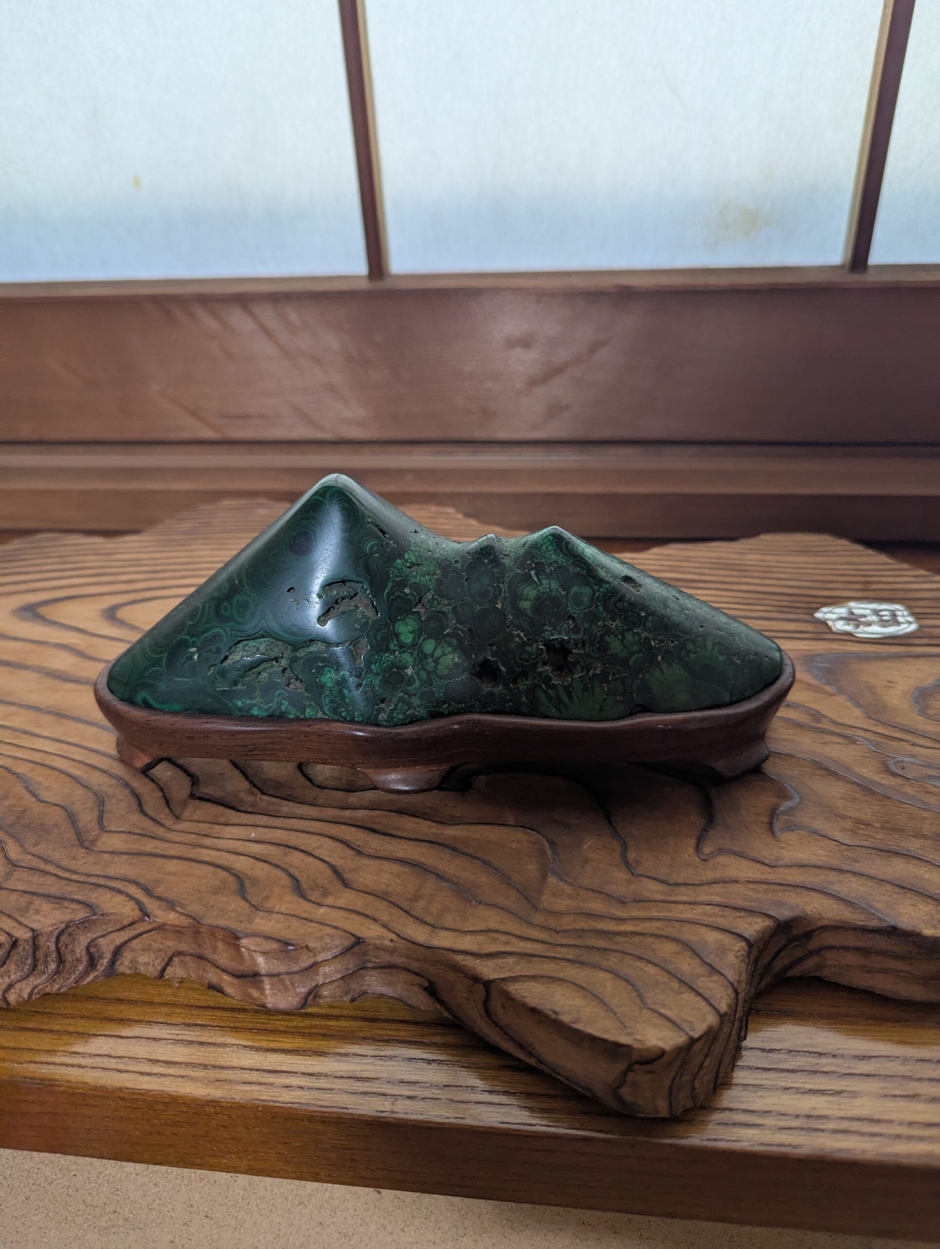 品川区で実家売却に伴い置物、花瓶、中国花瓶、収集品の無料出張買取査定にお伺いさせて頂きました。